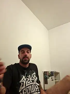 sequoiah01 online show from September 2025 03:32:02 AM