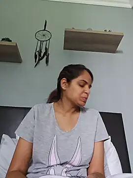 DirtySnowball69 online show from May 2026 07:36:02 AM