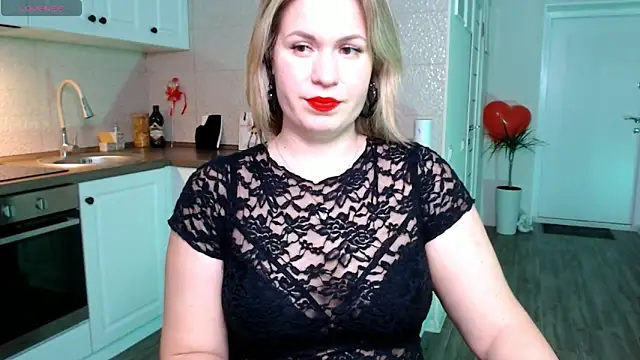 Snapshot of HotTiffani chatting on February 2025 01:47:02 PM HotTiffani online show from February 2025 01:47:02 PM