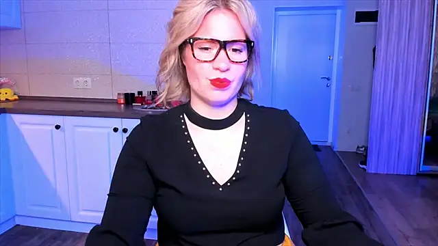 HotTiffani online show from October 2025 08:23:02 AM