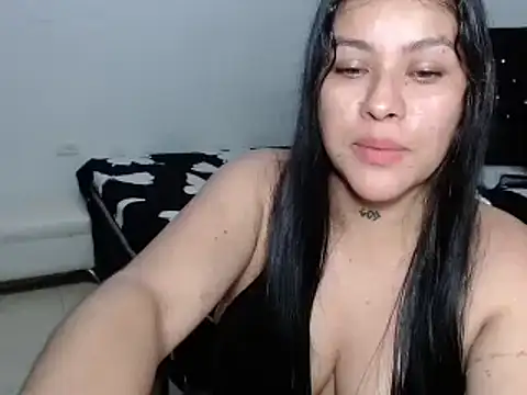 Snapshot of venuz_mendoza20 chatting on January 2025 01:10:02 AM venuz mendoza20 online show from January 2025 01:10:02 AM