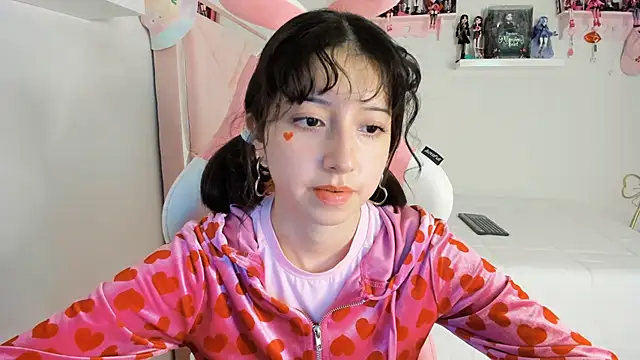 cherrycute online show from December 2024 04:03:02 AM