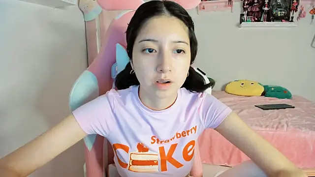 cherrycute online show from December 2024 01:34:01 AM