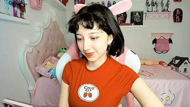 cherrycute online show from November 2025 08:39:02 AM