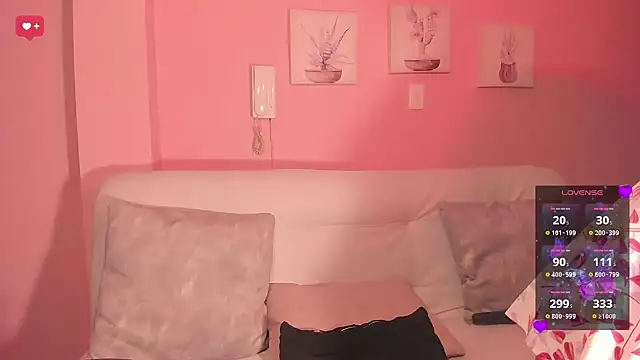 Snapshot of Evelyn_Vega chatting on December 2024 09:07:01 AM Evelyn Vega online show from December 2024 09:07:01 AM