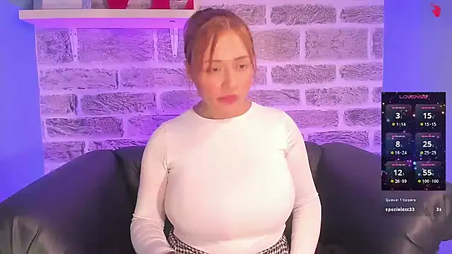 Snapshot of Evelyn_Vega chatting on February 2025 08:53:02 PM Evelyn Vega online show from February 2025 08:53:02 PM