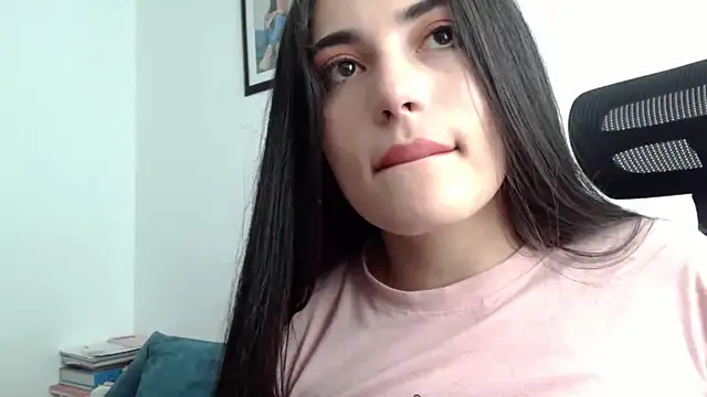 Honey Aynur20 online show from January 2025 06:16:01 PM