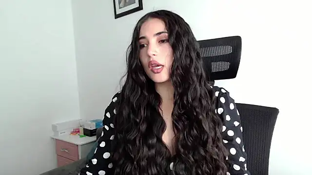 Honey Aynur20 online show from February 2025 03:39:01 PM