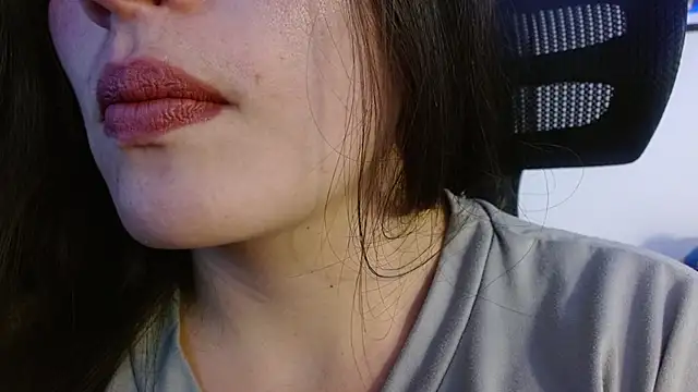 Honey Aynur20 online show from October 2025 05:15:02 PM