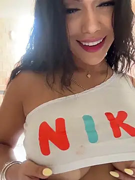 emma andrew1 online show from September 2025 04:10:02 PM