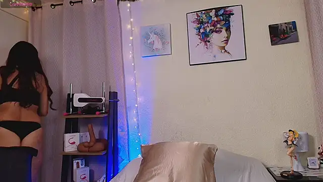 Swetisabella01 online show from January 2025 01:22:02 AM