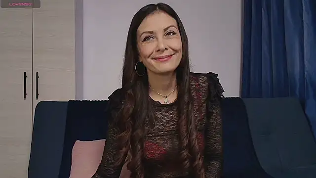Swetisabella01 online show from April 2026 10:42:02 AM