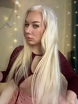 LaraHollywood online show from January 2025 03:26:02 AM