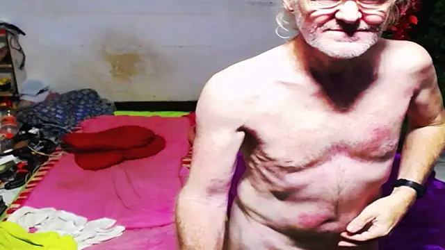 Snapshot of 1CuteAndSexy69 chatting on January 2025 07:29:01 PM 1CuteAndSexy69 online show from January 2025 07:29:01 PM