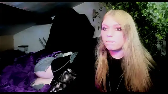 Blacklim00n online show from March 2025 10:20:02 PM