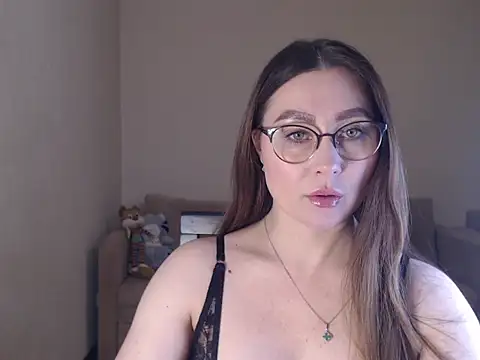 Snapshot of marishaarimova chatting on November 2025 11:48:02 PM marishaarimova online show from November 2025 11:48:02 PM