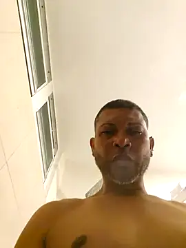 Snapshot of tropikboy chatting on June 2026 02:17:01 AM tropikboy online show from June 2026 02:17:01 AM