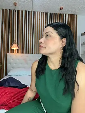 valerie lya online show from February 2026 02:02:02 PM