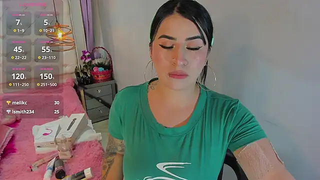 Snapshot of Nara_belen chatting on December 2024 07:24:01 AM Nara belen online show from December 2024 07:24:01 AM