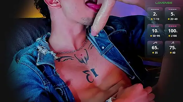 Snapshot of warm_sac chatting on October 2025 01:52:02 AM warm sac online show from October 2025 01:52:02 AM