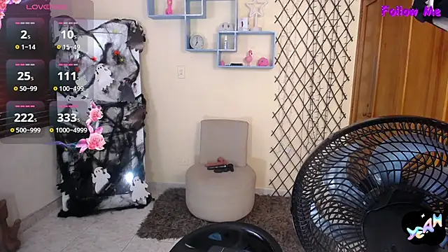 NicoleSantana online show from October 2025 08:31:01 PM