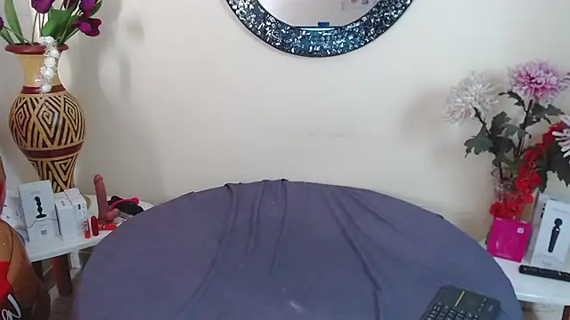 NicoleSantana online show from June 2026 09:02:03 PM