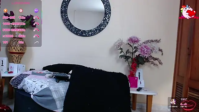 NicoleSantana online show from June 2026 10:53:02 PM