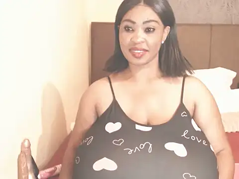 Snapshot of MissTits chatting on December 2025 10:18:02 PM MissTits online show from December 2025 10:18:02 PM