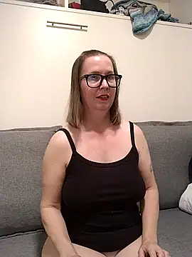 Snapshot of SweetandNaughty1 chatting on March 2026 03:34:02 AM SweetandNaughty1 online show from March 2026 03:34:02 AM