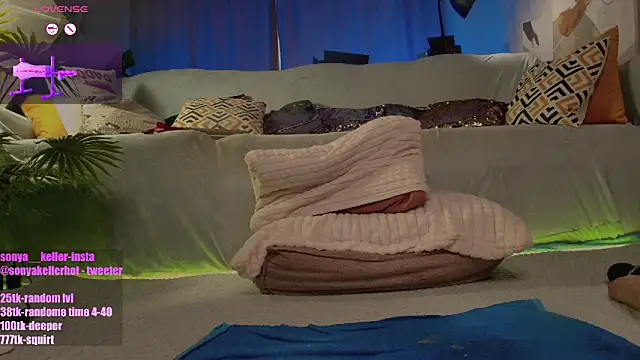 Sonya Keller new online show from October 2025 02:19:01 PM