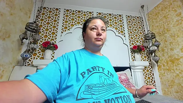 AleshaArabian online show from September 2025 02:15:02 AM