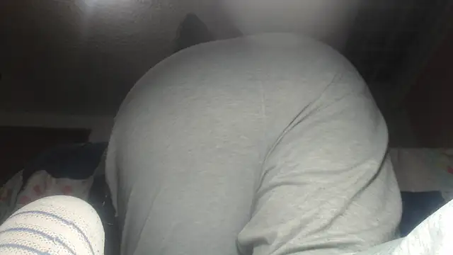 prettyangelsquirt online show from June 2026 12:26:01 AM