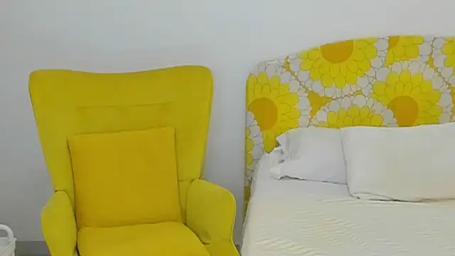 milf penelope online show from May 2026 12:59:02 AM