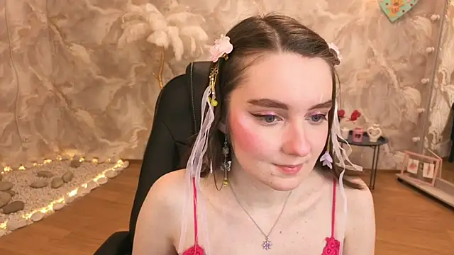 Snapshot of CloudGrace chatting on February 2026 03:14:02 AM CloudGrace online show from February 2026 03:14:02 AM