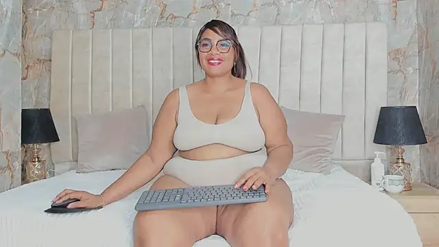 AranzaLatinBlacks online show from January 2025 06:31:01 PM