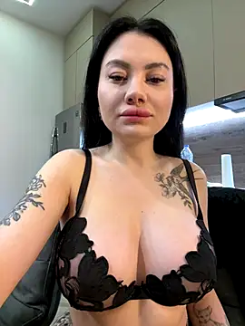 Wet  Bunny online show from November 2025 03:41:01 AM