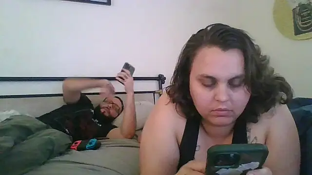 Snapshot of lyshaa chatting on September 2025 06:33:01 PM lyshaa online show from September 2025 06:33:01 PM