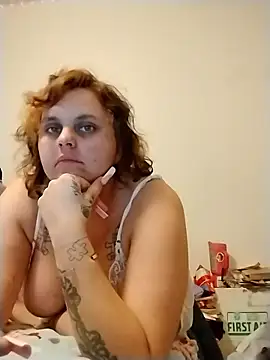 Snapshot of lyshaa chatting on January 2026 07:54:01 AM lyshaa online show from January 2026 07:54:01 AM