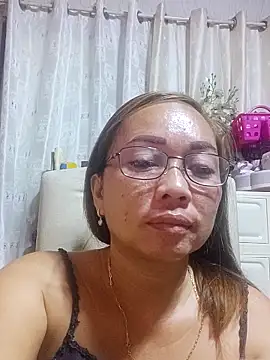 Snapshot of asianwet4u chatting on September 2025 09:49:01 PM asianwet4u online show from September 2025 09:49:01 PM