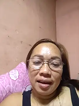 Snapshot of asianwet4u chatting on October 2025 12:19:02 AM asianwet4u online show from October 2025 12:19:02 AM