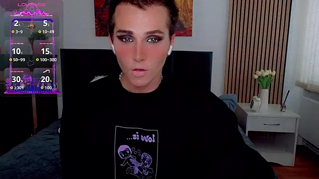 HelenSpellman online show from August 2026 07:51:01 AM