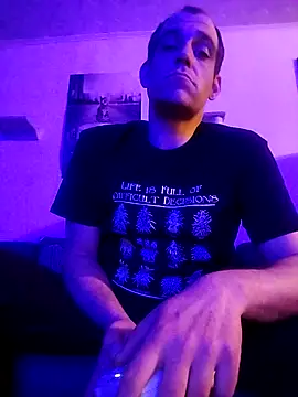 Codymc89 online show from December 2025 11:33:02 PM