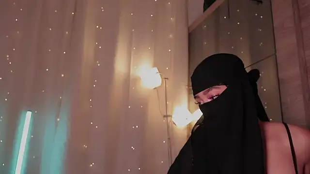 Snapshot of sweet_diazzz chatting on October 2025 07:45:02 PM sweet diazzz online show from October 2025 07:45:02 PM