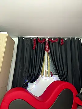 Snapshot of Alimela chatting on January 2025 01:33:01 AM Alimela online show from January 2025 01:33:01 AM