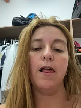 moniquerainx online show from February 2025 06:18:01 AM