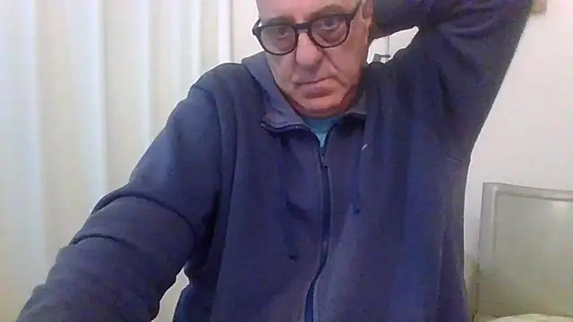 ANONIMO7735 online show from February 2026 05:56:01 PM