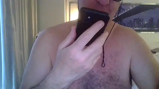 ANONIMO7735 online show from April 2026 11:24:01 AM