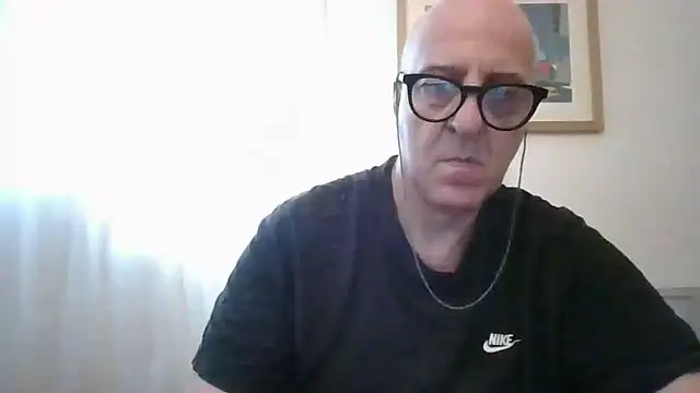 ANONIMO7735 online show from June 2026 10:09:01 AM