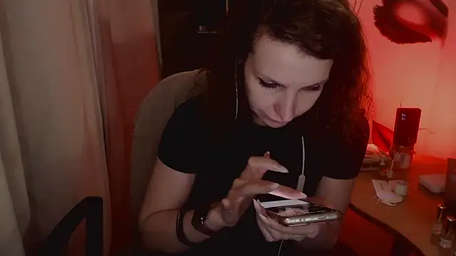 Snapshot of JohansonKatie chatting on January 2025 04:29:02 PM JohansonKatie online show from January 2025 04:29:02 PM