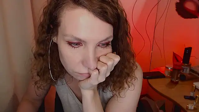 Snapshot of JohansonKatie chatting on January 2025 03:50:01 PM JohansonKatie online show from January 2025 03:50:01 PM